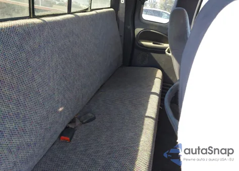 2000 Dodge Ram 1500 St from USA, damaged, VIN 3B7HC13Z7YG153976